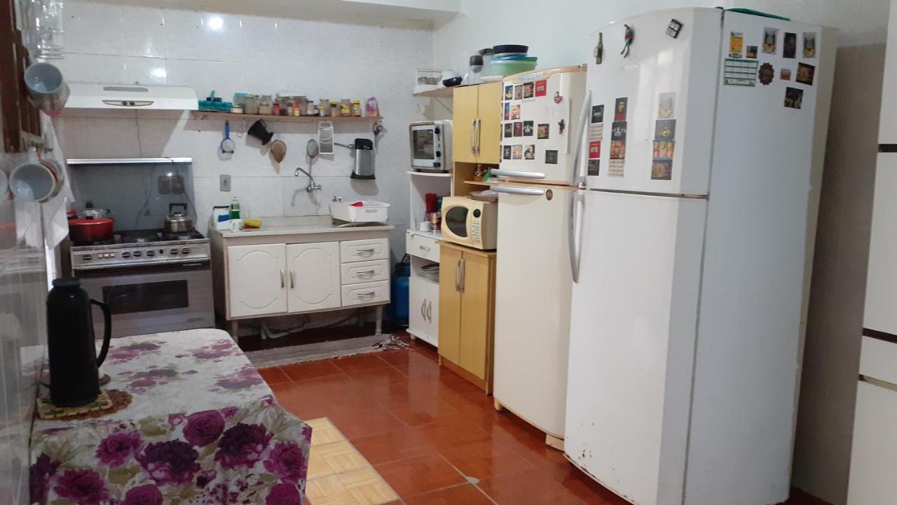Fora De Casa Guest House Poa Porto Alegre Exterior photo